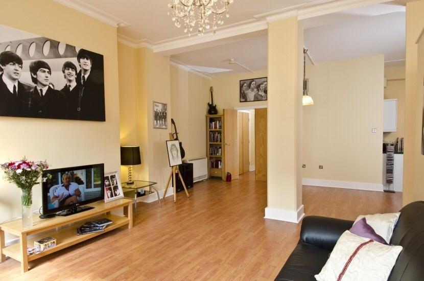 Beatles Apartment Liverpool Phòng bức ảnh